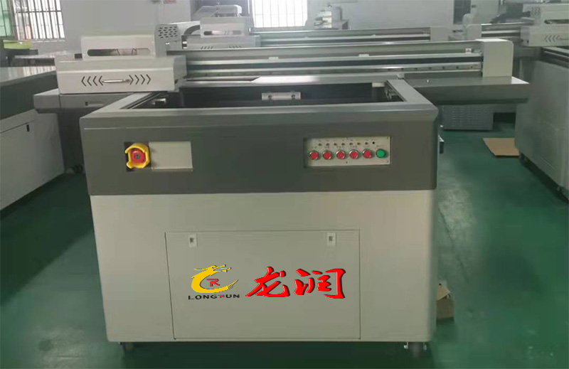 龍潤uv打印機(jī)9060小型打印機(jī)實(shí)拍圖片 龍潤uv打印機(jī)9060小型打印機(jī)實(shí)拍圖片